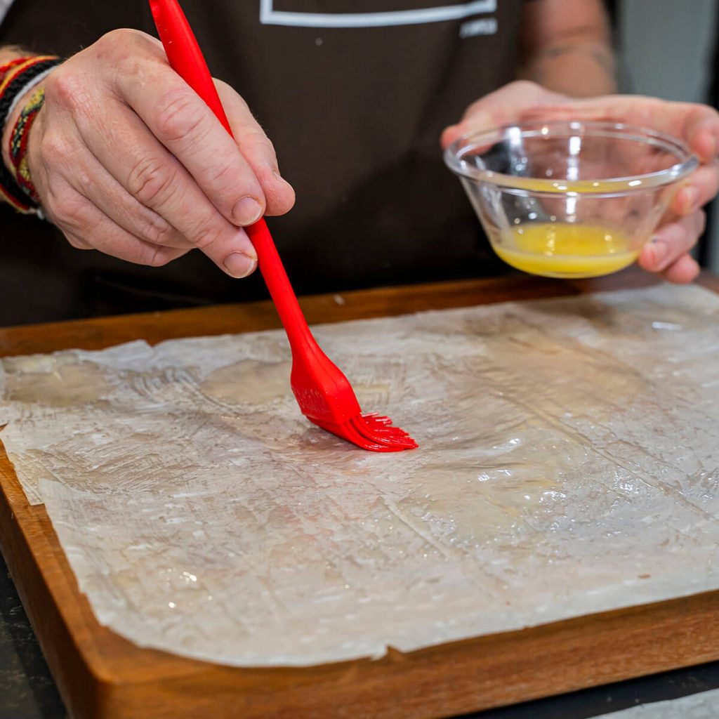 6. Pastel de carne con castanas - preparar masa filo